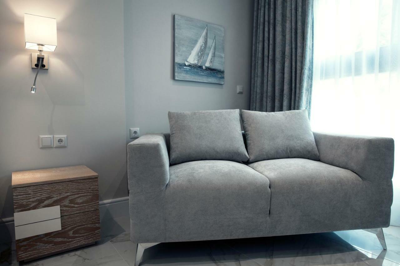 La Mer Apartments Никити Экстерьер фото